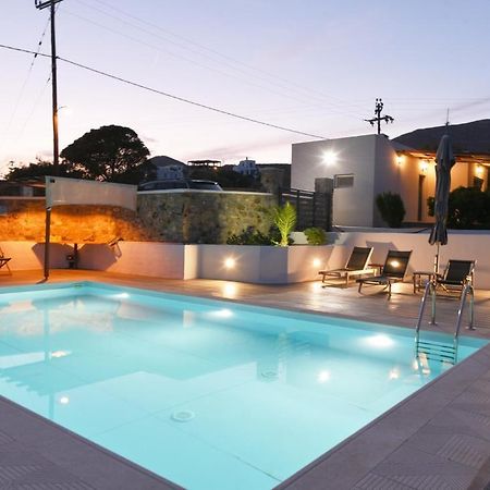 Flora'S Beach And Pool Villa In Syros Liaropá Extérieur photo