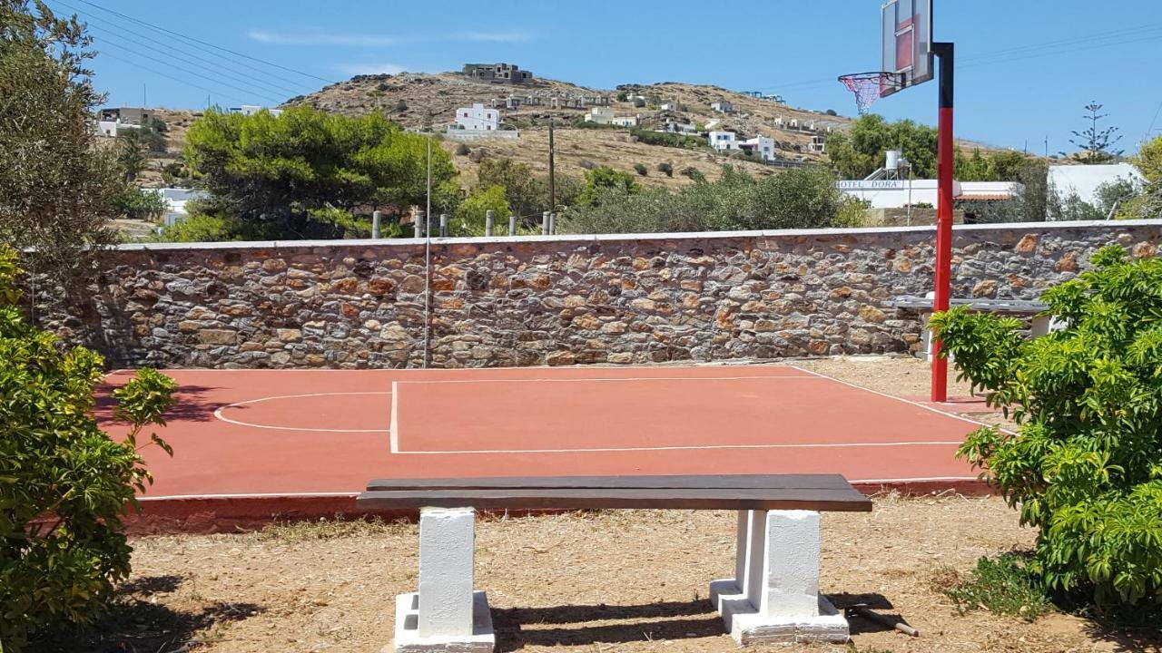 Flora'S Beach And Pool Villa In Syros Liaropá Extérieur photo